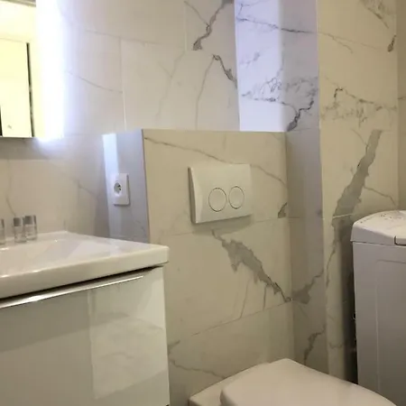 Апартаменты Amazing Center *