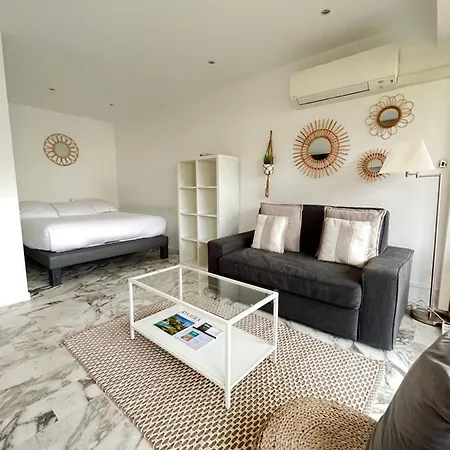 Amazing Center * Cannes